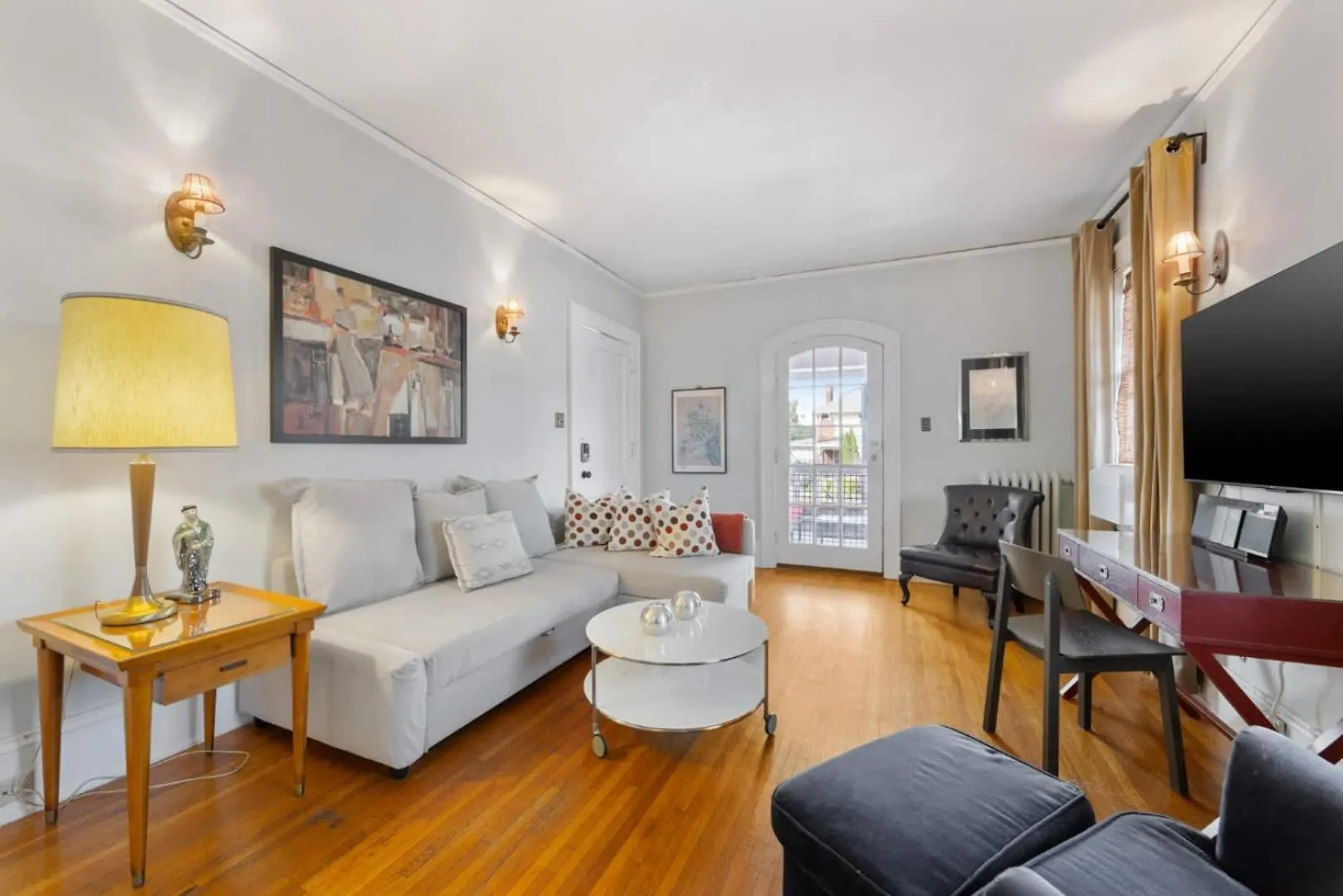 Well Located 1 Bedroom In Elizabeth With Covered Porch Charlotte 0*,